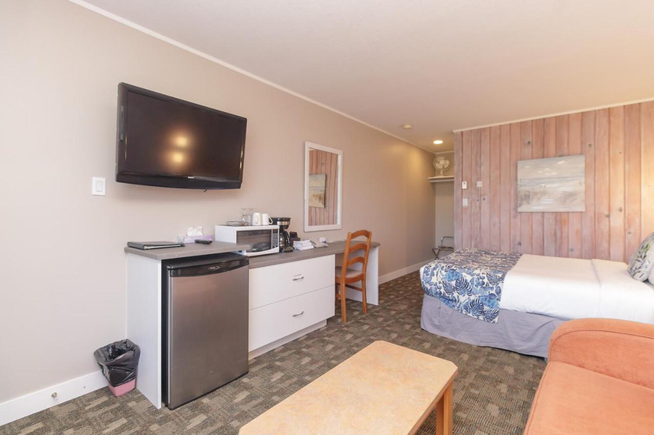 The Cedarwood Inn & Suites Сидней Экстерьер фото